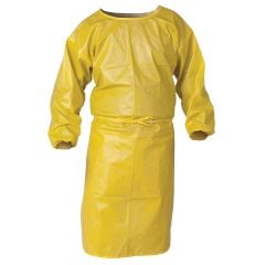 KleenGuard™ A70 Chemical Spray Protection Smock In Use