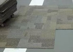 Instalación de azulejos de alfombra ShadowFX ESD